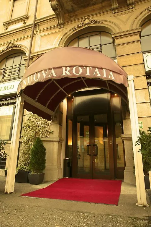 Hotel La Nuova Rotaia Галларате