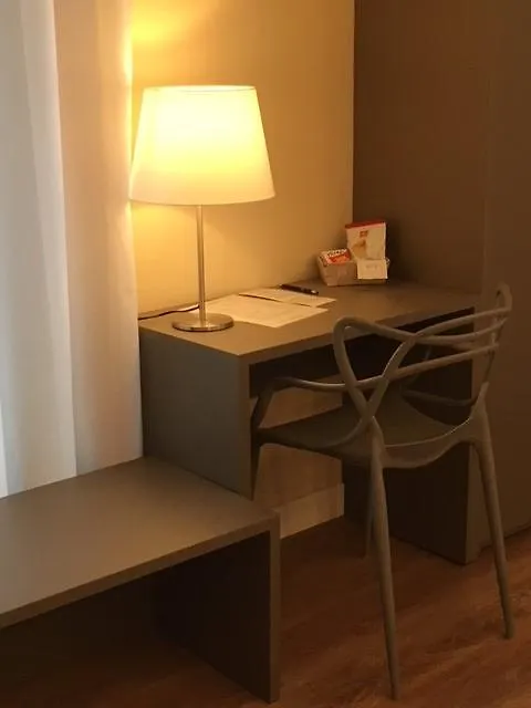 Hotel La Nuova Rotaia Gallarate